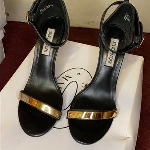 Steven Madden Realov-M Heel